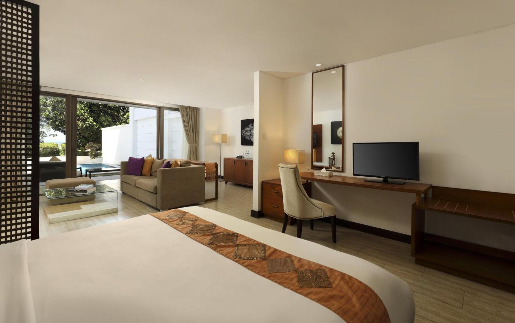 One-Bedroom Suite Private Pool,399614367:JPEG